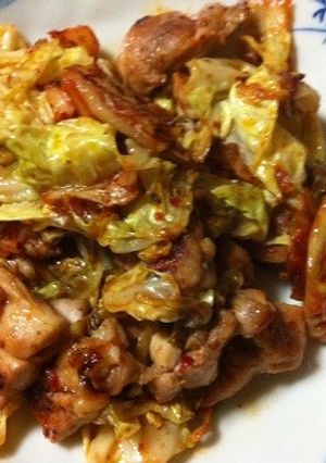 【家の食材で】簡単☆鶏キムチ炒め-レシピのメイン写真