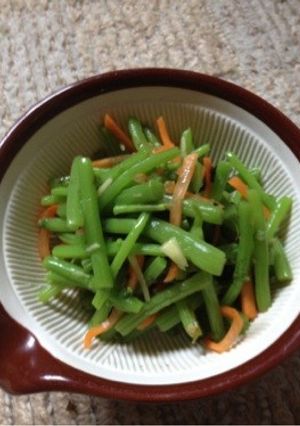 みずぶき（うわばみ草）浅漬-レシピのメイン写真