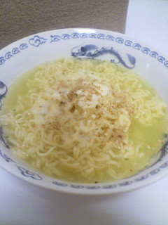 チーズin塩ラーメン-レシピのメイン写真