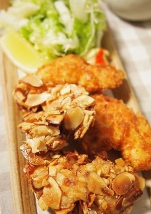 アーモンド衣の　チキンカツ-レシピのメイン写真