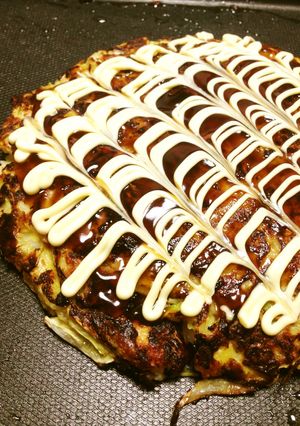 山芋入り♪ぷりぷり海老と豚肉のお好み焼き-レシピのメイン写真
