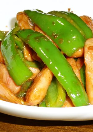簡単!ウインナーとピーマンの味噌炒め-レシピのメイン写真