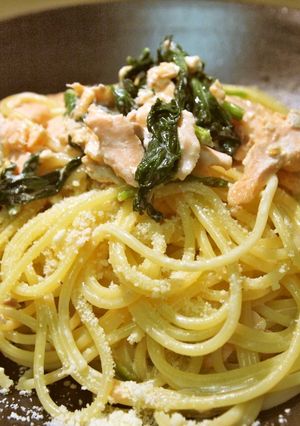 鮭とほうれん草のクリームパスタ-レシピのメイン写真