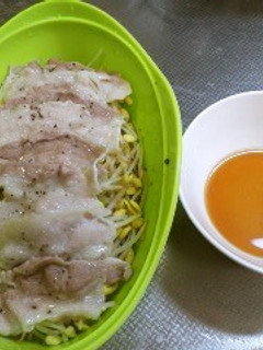 豚バラもやし蒸し(単身用)-レシピのメイン写真