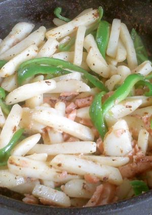 スパムで☆スパイシーじゃがピーマン炒め-レシピのメイン写真