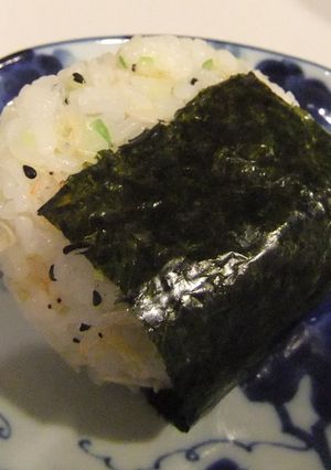 ネギ香る乾燥小エビのおにぎり-レシピのメイン写真