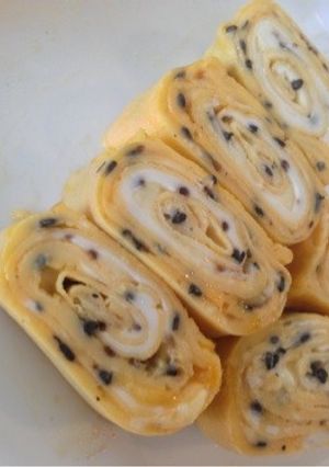 お弁当ごま塩チーズで卵焼き♡-レシピのメイン写真
