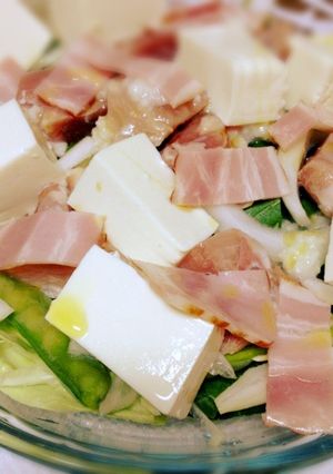 簡単！旬の野菜と鶏肉を塩麹のっけてチン！-レシピのメイン写真