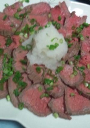 簡単！炊飯器で本格派ローストビーフ-レシピのメイン写真