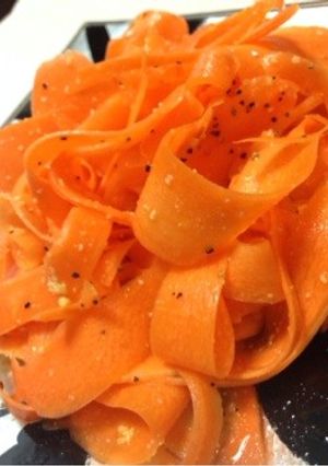 食感最高!リボン人参サラダ-レシピのメイン写真
