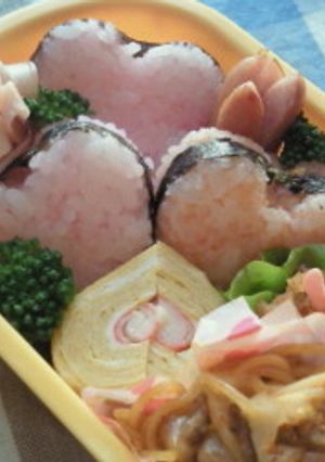 簡単♪愛情注入のハートのおにぎり弁当♪-レシピのメイン写真