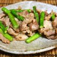 豚肉とアスパラの味噌にんにく炒め