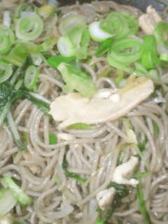 鶏としし唐のパスタ風そば-レシピのメイン写真