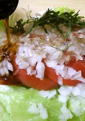 ポン酢でサラダ☆トマトと玉ねぎ／大葉必須-レシピのメイン写真