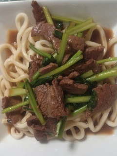 ランチや夕飯に!牛肉と小松菜冷やしうどん-レシピのメイン写真