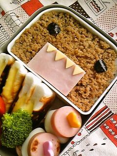 簡単!そぼろDEどーもくん♬キャラ弁-レシピのメイン写真