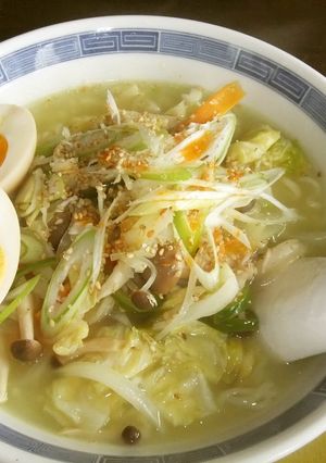 塩ラーメンで冷蔵庫整理？＼(◎o◎)／！-レシピのメイン写真