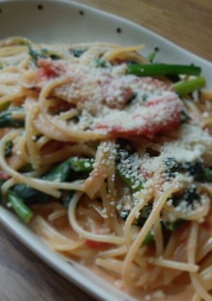 ＊トマトとほうれん草のクリームスパ＊-レシピのメイン写真