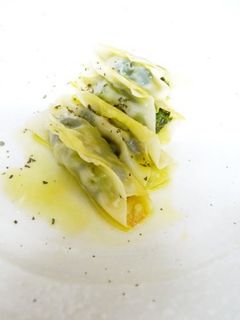 続・ほうれん草とチーズの餃子の皮包み焼き-レシピのメイン写真