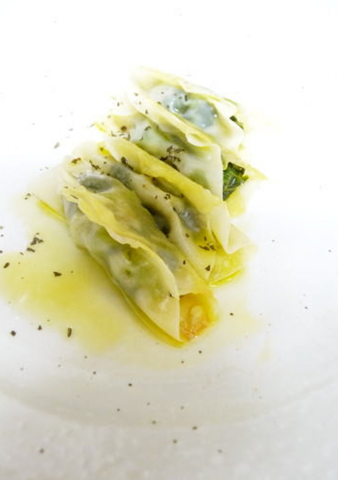 続・ほうれん草とチーズの餃子の皮包み焼き-レシピのメイン写真