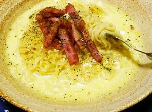 サッポロ一番★塩らーめんカルボナーラ-レシピのメイン写真