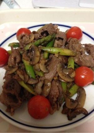 アスパラと牛肉のオイスターソース炒め-レシピのメイン写真