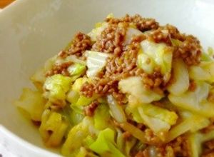 簡単おいし〜♪キャベツと挽肉甘辛炒め-レシピのメイン写真