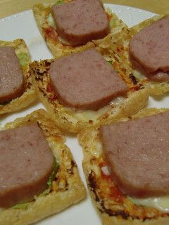 SPAMと油揚げのピザ-レシピのメイン写真