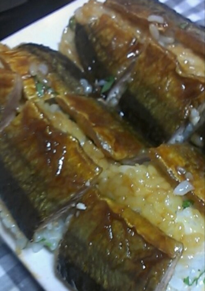 ☆さんまの蒲焼棒寿司☆-レシピのメイン写真