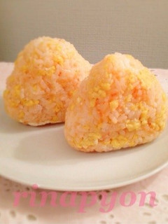 絶品♡明太子とたまごのおにぎり-レシピのメイン写真