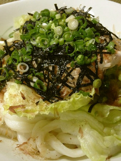 冷やしうどん:サラダうどん*ツナマヨ-レシピのメイン写真