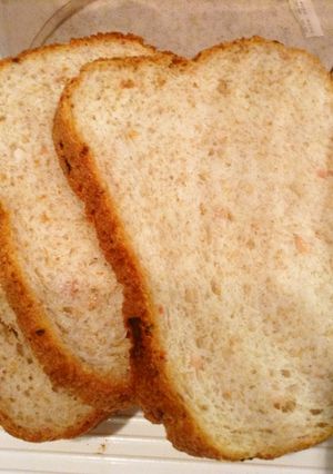 HB 全粒粉 50% ベーコン食パン-レシピのメイン写真