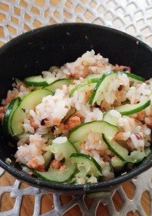 簡単美味！鮭の酢飯ご飯♪母の味-レシピのメイン写真