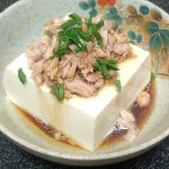 รูปของ ★ツナとごま油の冷や奴★