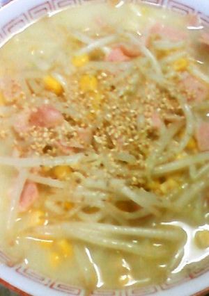 もやしコーンバターミルク塩ラーメン-レシピのメイン写真