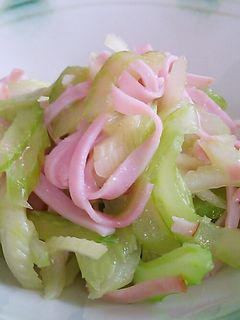 セロリとハムの炒めもの-レシピのメイン写真