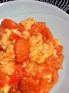 トマトと玉子の炒め (蕃茄炒鶏蛋)-レシピのメイン写真