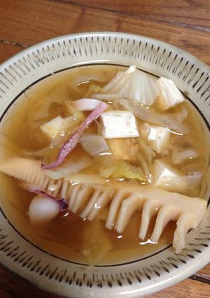 イカとタケノコの味噌汁-レシピのメイン写真