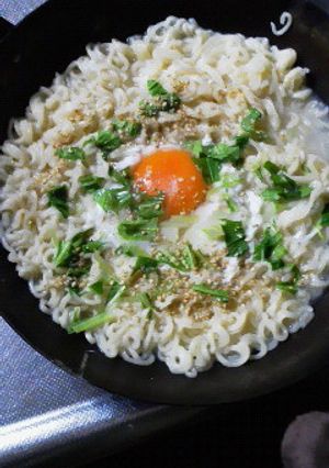 鉄鍋お月見塩らーめん-レシピのメイン写真