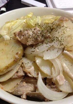 新タマとキャベツとジャガイモと鶏肉と-レシピのメイン写真