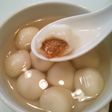 ゴマ湯団子