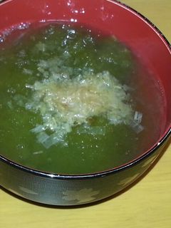 *超簡単!!とろろ昆布のお吸い物*-レシピのメイン写真