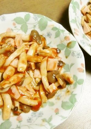 しめじとハムのほんのり甘いケチャップ炒め-レシピのメイン写真