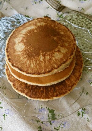 ふわふわ☆ライ麦粉と米粉パンケーキ-レシピのメイン写真