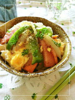 スパム×野菜×卵の醤油麹・黒酢炒め-レシピのメイン写真