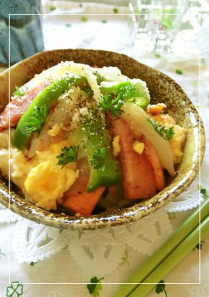スパム×野菜×卵の醤油麹・黒酢炒め-レシピのメイン写真