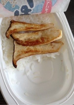 叙々苑の焼肉弁当に見えなくもない-レシピのメイン写真