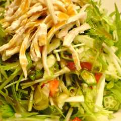 รูปของ オクラと山芋でシャキねば冷やしうどん