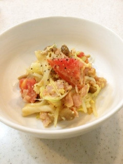 セロリとスパムの彩り炒め-レシピのメイン写真