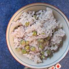 รูปของ 私流ツタンカーメンエンドウ豆ご飯☆